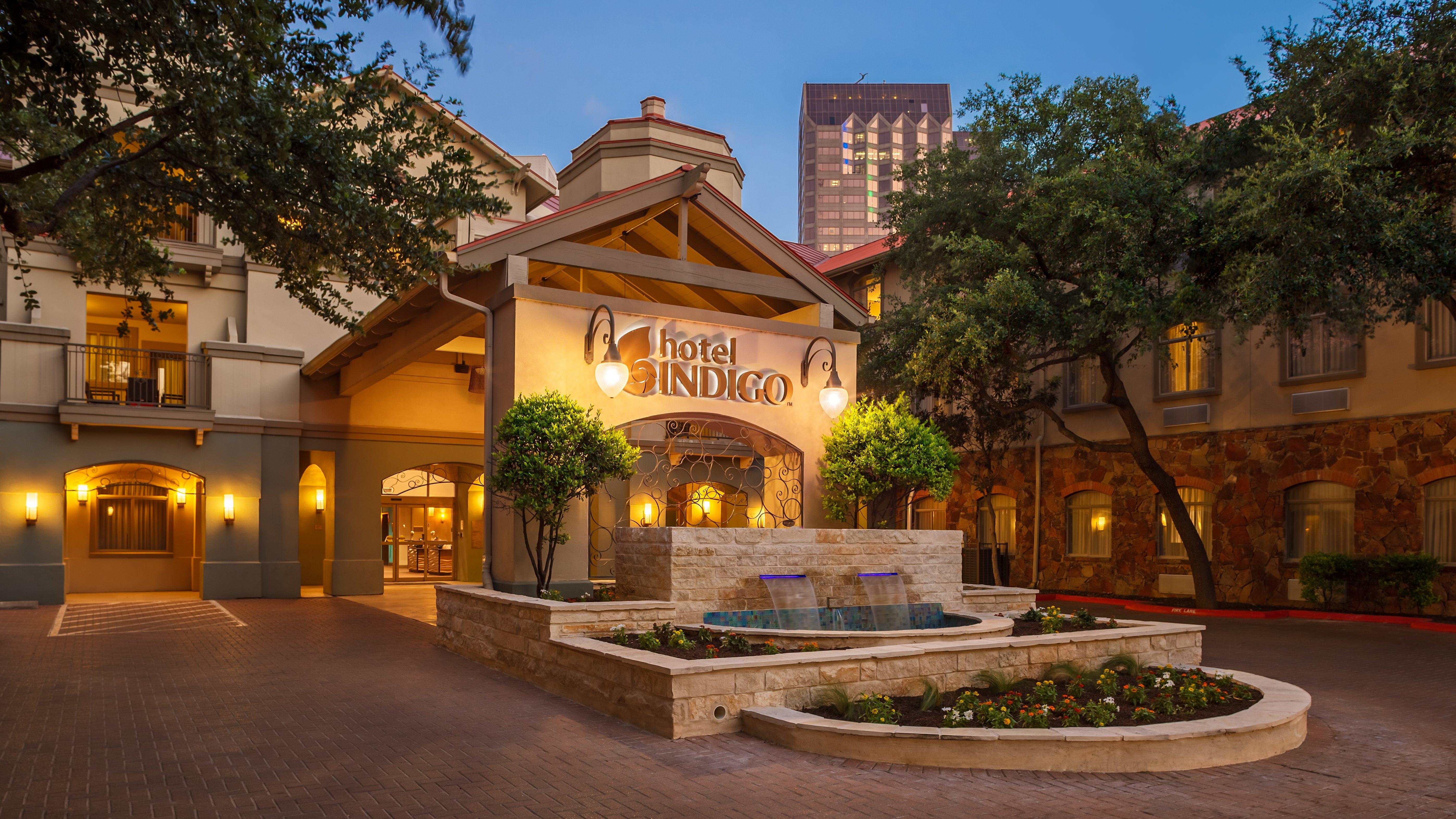 Hotel Indigo San Antonio Riverwalk, an IHG Hotel Buitenkant foto